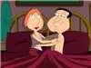 Rooney đặt biệt danh cho Phil Jones theo tên "kẻ cuồng sex"